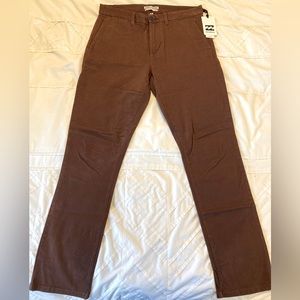 NEW Billabong Men’s New Order Chino Pants Khakis size 31 RUST BROWN NWT